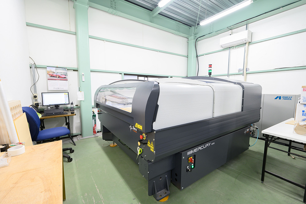 レーザー加工機 SEIシリーズ Mercury 1215 250W