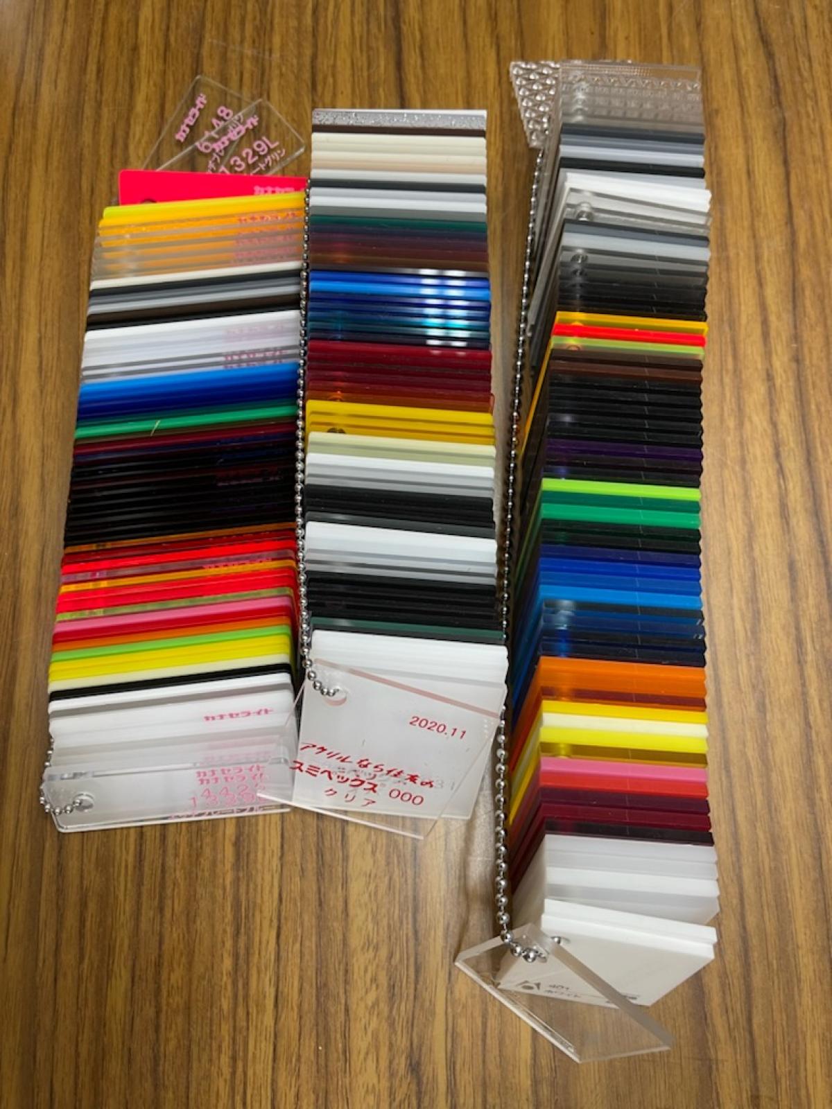 プラスチック板(アクリル板) フリーカット
ご希望の寸法お知らせください(お見積り無料!)